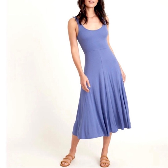 Marine Layer Dresses & Skirts - Marine Layer//Lexi Rib Knit Fit and Flare Midi
Dress//L